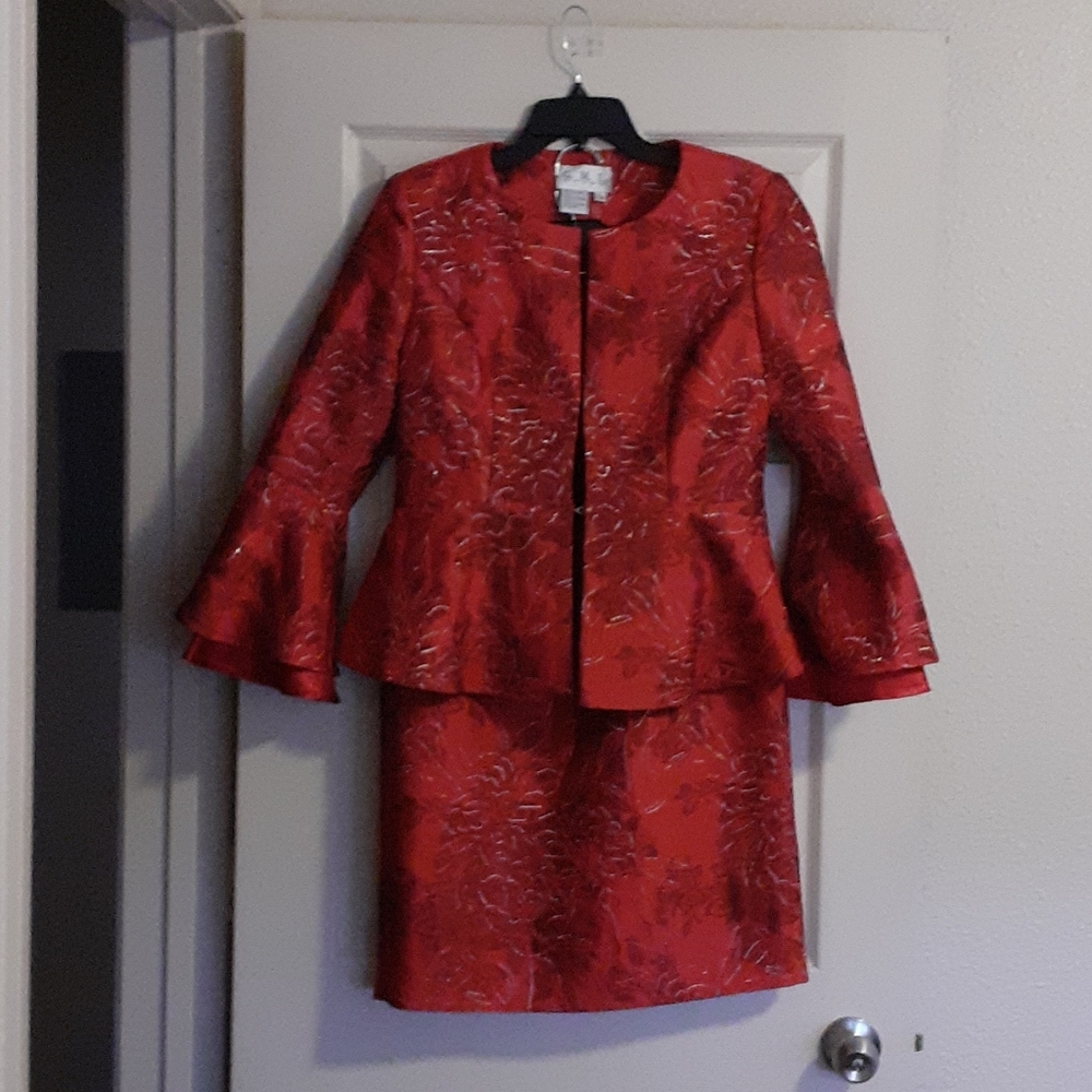 3 Piece Ladies skirt suit